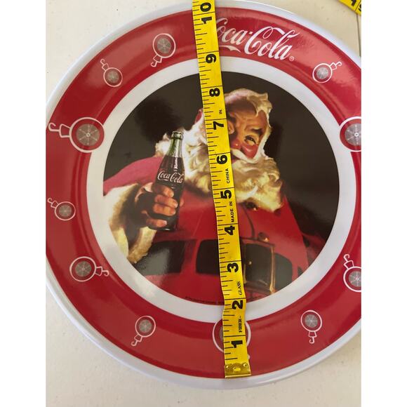 Gibson Melamine Christmas Santa Coca-Cola Dinnerware 4 Plates & Bowls - Picture 7 of 15